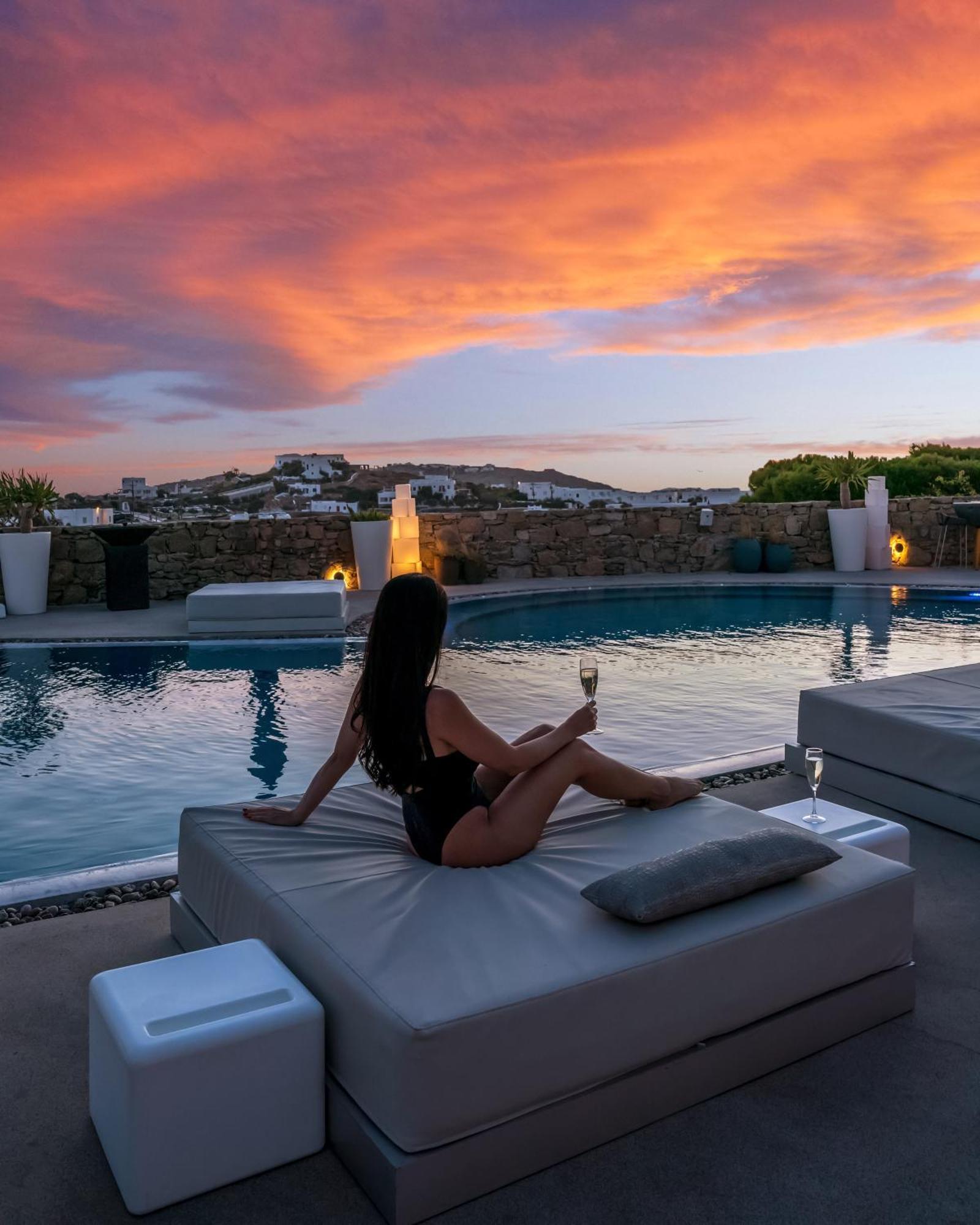 Ostraco Suites Mykonos Town Ngoại thất bức ảnh